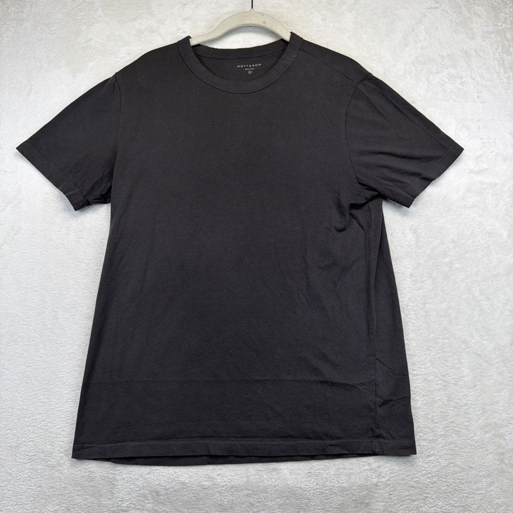 Mott & Bow Driggs Classic Crew T-Shirt Men's Small Gray Short Sleeve